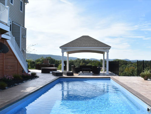 Rectangle Shaped Swimming Pools Manufacturer in Ludhiana
