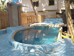 Fiberglass Olive Swimming Pool Manufacturer in Ludhiana